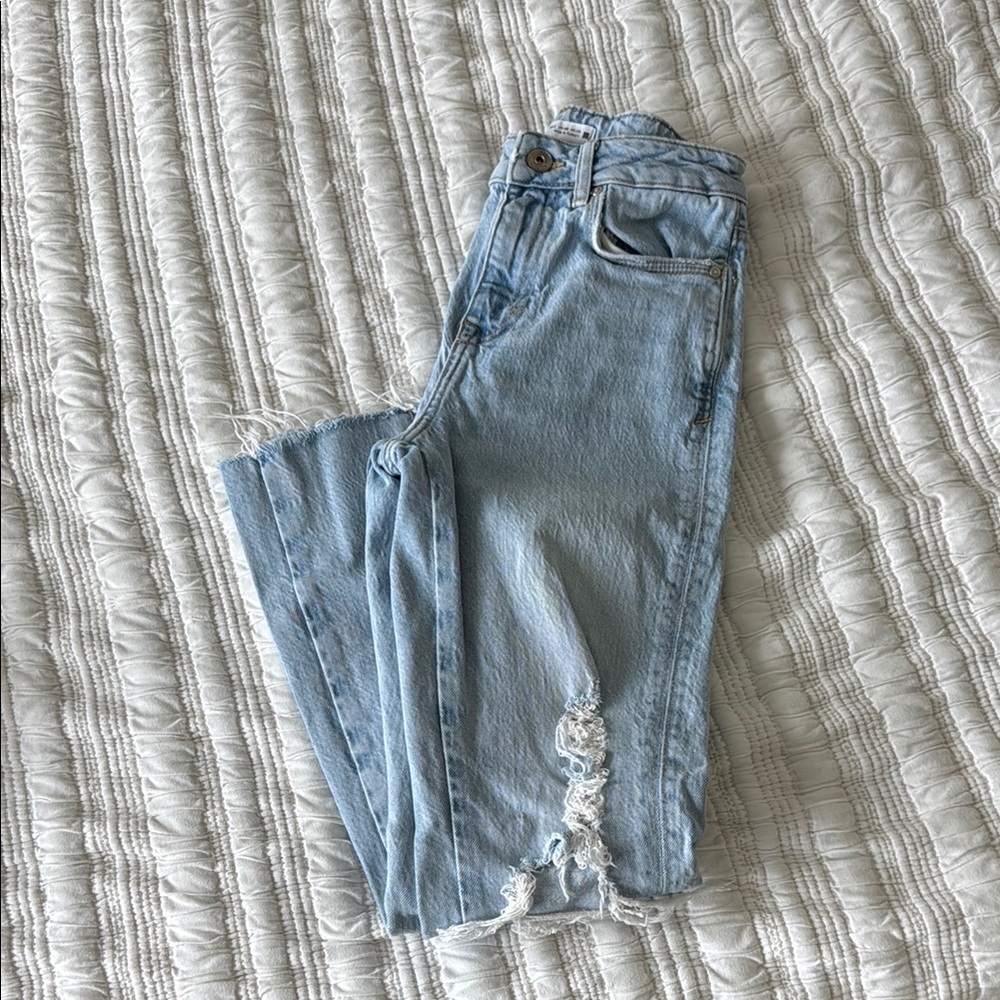 Light Blue Distressed Women's Jeans